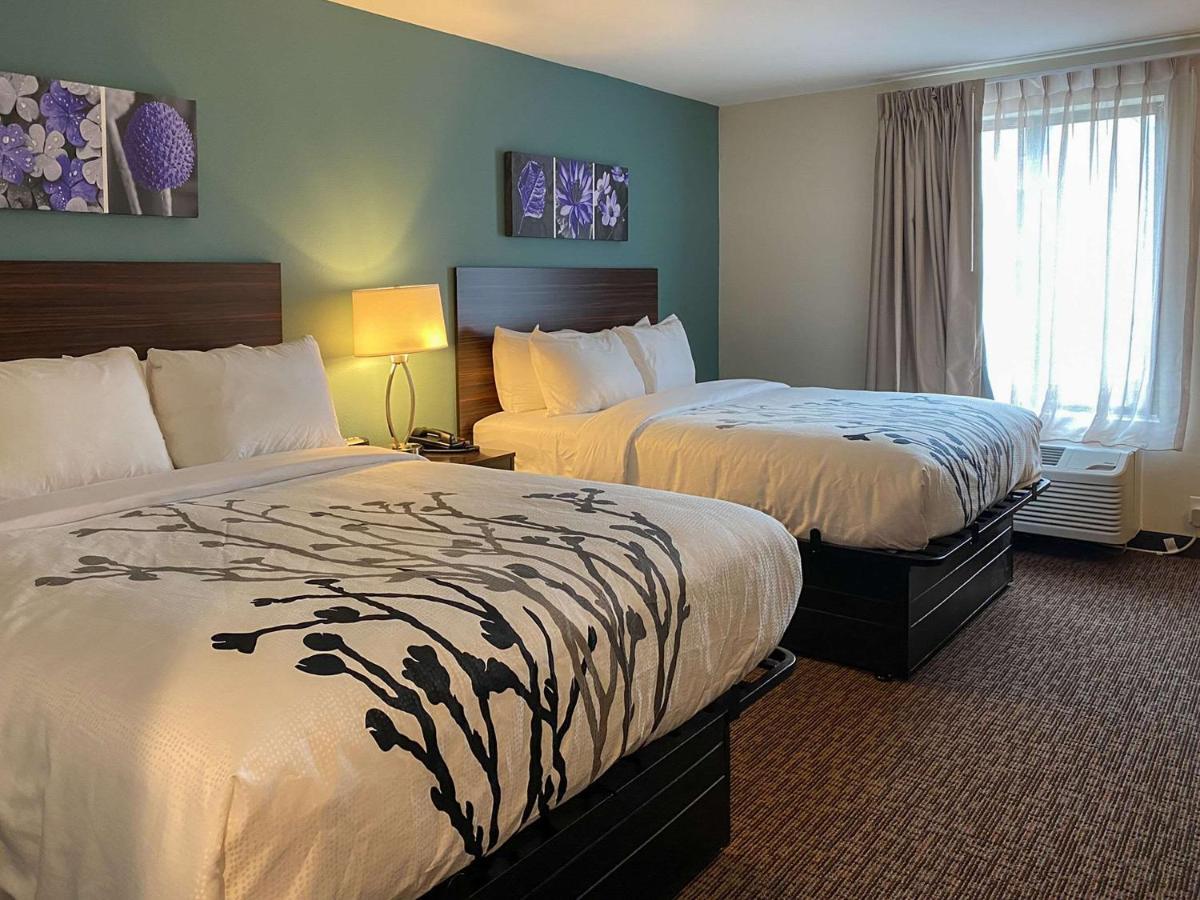 Sleep Inn Greensboro - Coliseum Area ภายนอก รูปภาพ