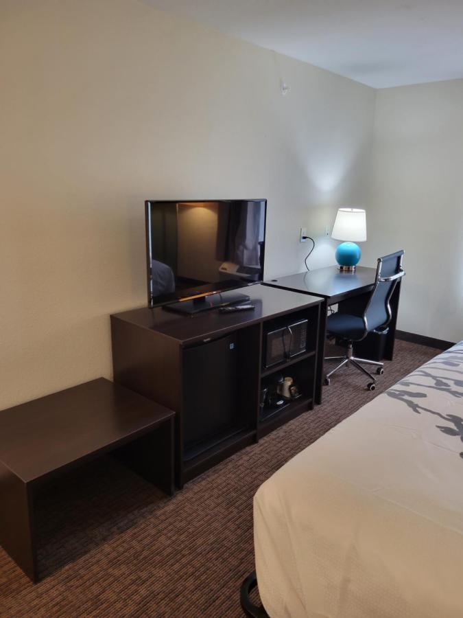 Sleep Inn Greensboro - Coliseum Area ภายนอก รูปภาพ
